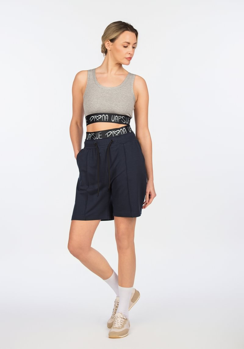 "Crop top" marškinėliai "Diana Vapsvė"