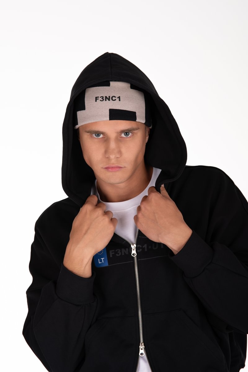 UNISEX šukuotinės medvilnės džemperis "Raimedas Latvys"