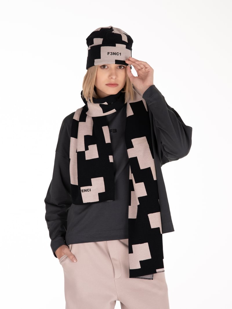 UNISEX šukuotinės medvilnės šalikas "Raimedas Latvys"